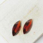 9x18 mm Cubic Zirconia Navette cabochon Red Magma x 2 pc(s)