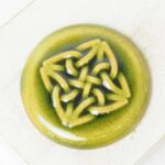 36 mm Ceilidh knot Beadingschool Art Cabochon Olive Green on light clay x 1 pc(s)