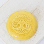 31 mm Tree of Life Beadingschool Art Cabochon Tuscan Yellow on light clay x 1 pc(s)