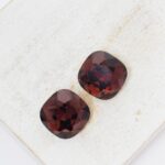 12 mm Preciosa Fancy cushion cut cabochon Burgundy x 2 pc(s)