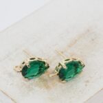8.5x14 mm Teardrop Earstud Emerald Gold-colored x 2 pc(s)