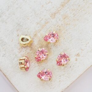 4x6 mm Preciosa Fancy Baroque Pear Light Rose with Gold-colored claw x 6 pc(s)