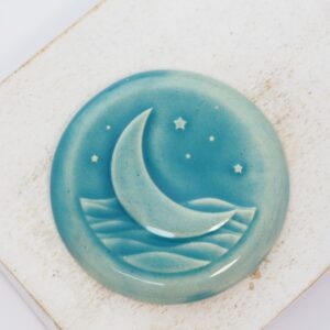 36 mm Ocean Enchantress Beadingschool Art Cabochon Pacific Blue on light clay x 1 pc(s)
