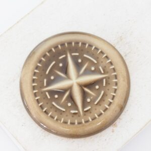 36 mm Pathfinder Beadingschool Art Cabochon Wood Brown on light clay x 1 pc(s)