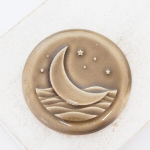 36 mm Starlit Ocean Beadingschool Art Cabochon Wood Brown on light clay x 1 pc(s)