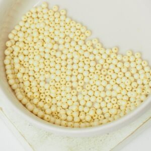 2 mm Round Glass beads Eggshell x 100 pc(s)