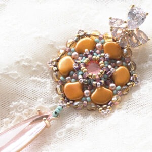 ERG CHEBBI earrings beading tutorial by Erika