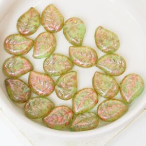 9x12 mm Leaf beads Green with Fuchsia Painted x 20 pc(s)