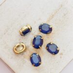 6x8 mm oval glass cabochon Capri Blue Matt with gold-colored claw x 6 pc(s)