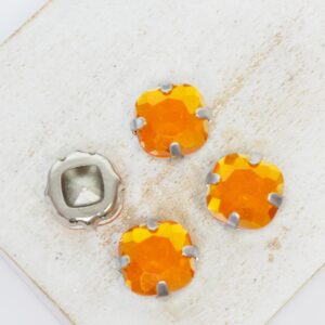 11x11 mm square glass cabochon Copper Opal with silver-colored claw x 4 pc(s)