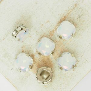 8.5x8.5 mm square glass cabochon White Opal AB with silver-colored claw x 6 pc(s)