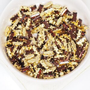 3x7 mm Preciosa Fancy Baguette Burgundy with Gold-colored claw x 10 pc(s)