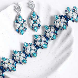 ARCHWAYS set beading tutorial by Laura Embrey