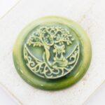 36 mm Forest Fox Dream Round Beadingschool Art Cabochon Moss Green on light clay x 1 pc(s)