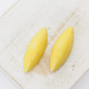 10x28 mm Small Navette Beadingschool Art Cabochon Tuscan Yellow on light clay x 2 pc(s)