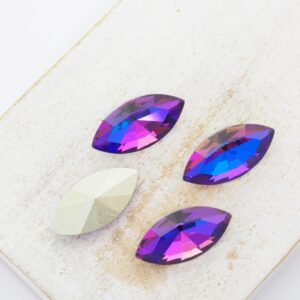 9x18 mm Navette glass cabochon Violet Blue x 4 pc(s)