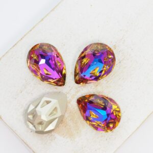 13x18 mm Pear Moonface glass Cabochon Violet Blue x 4 pc(s)