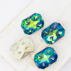 13x18 mm Rectangle Moonface glass Cabochon Sphinx x 4 pc(s)