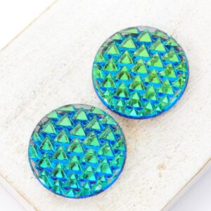 22.5 mm Triangle Embrace handmade glass cabochon Vitrail Green x 2 pc(s)