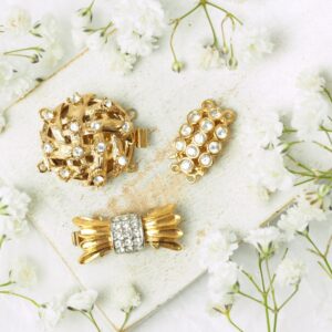 Neumann clasp collection Bloomington