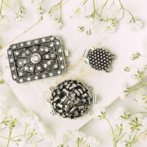 Neumann clasp collection Bothell