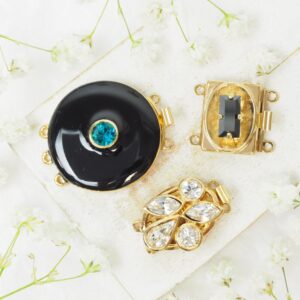 Neumann clasp collection Columbus