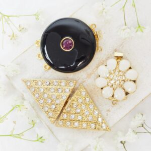 Neumann clasp collection Detroit