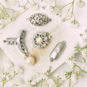 Neumann clasp collection Topeka