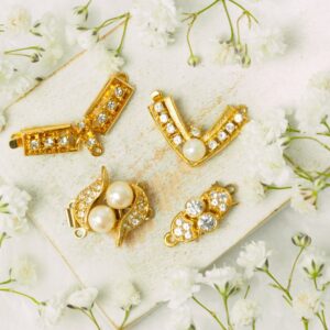 Neumann clasp collection Waddinxveen