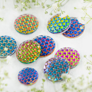 Triangle Embrace glass cabochons