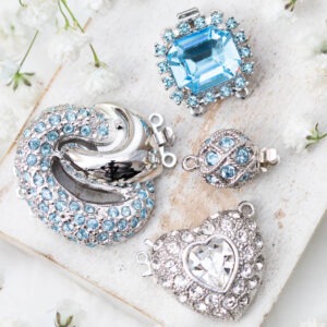 Neumann clasp collection Barcelona