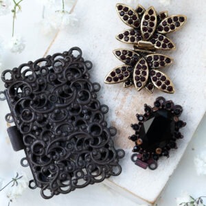 Neumann clasp collection Cairo