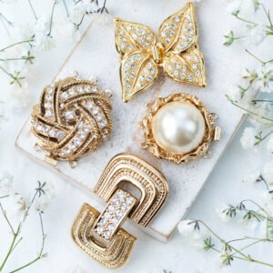 Neumann clasp collection Havana