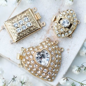 Neumann clasp collection Nicosia