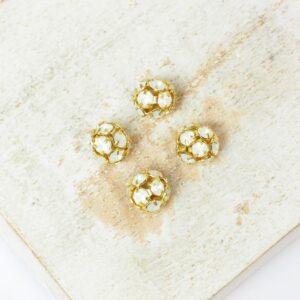 6 mm Preciosa fancy ball bead White Opal in Gold-colored setting x 4 pc(s)