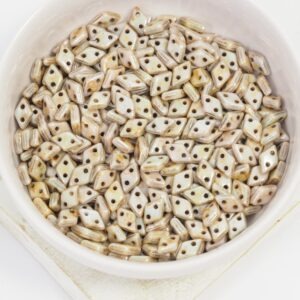 4x6.5 mm Diamond  beads Ultra Luster Opaque Green x 5 g