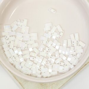 Miyuki Half Tila 471 Pearl White Opaque x 5 g