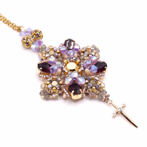 HYDRANGEA pendant beading tutorial by Laura Embrey