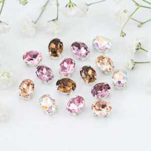 Preciosa FANCY oval cabochon with Claw