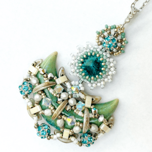 EYE OF THE NIGHT pendant beading tutorial