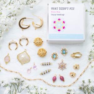 What didn't fit in Mata Hari - Mini box