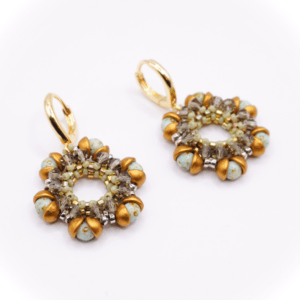 KENDALL earrings beading tutorial by Laura Embrey