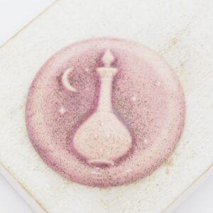 36 mm The Spyโs Elixir Beadingschool Art Cabochon Glittery Amethyst on light clay x 1 pc(s)