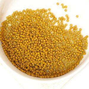 15/0 Miyuki seed beads 4460 Duracoat Opaque Dyed Yellow Olive x 5 g