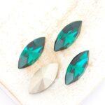 7x15 mm Preciosa Fancy Navette Emerald x 4 pc(s)
