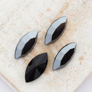 7x15 mm Preciosa Fancy Navette Jet Hematite x 4 pc(s)