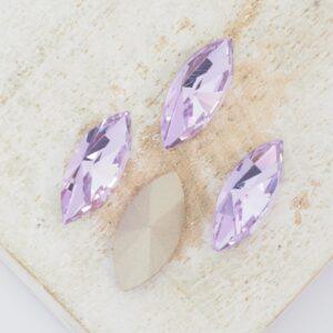 7x15 mm Preciosa Fancy Navette Violet x 4 pc(s)