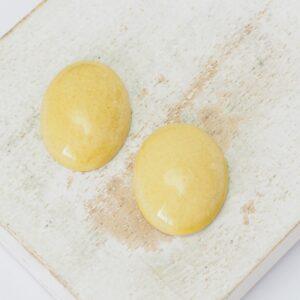 14x18 mm Small Oval Beadingschool Art Cabochon Tuscan Yellow on light clay x 2 pc(s)