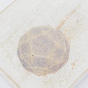 25 mm Faceted Round Beadingschool Art Cabochon Grey Turtle  on light clay x 1 pc(s)