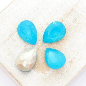 10x14 mm Aurora Fancy Pear cabochon Caribbean Blue Opal x 4 pc(s)